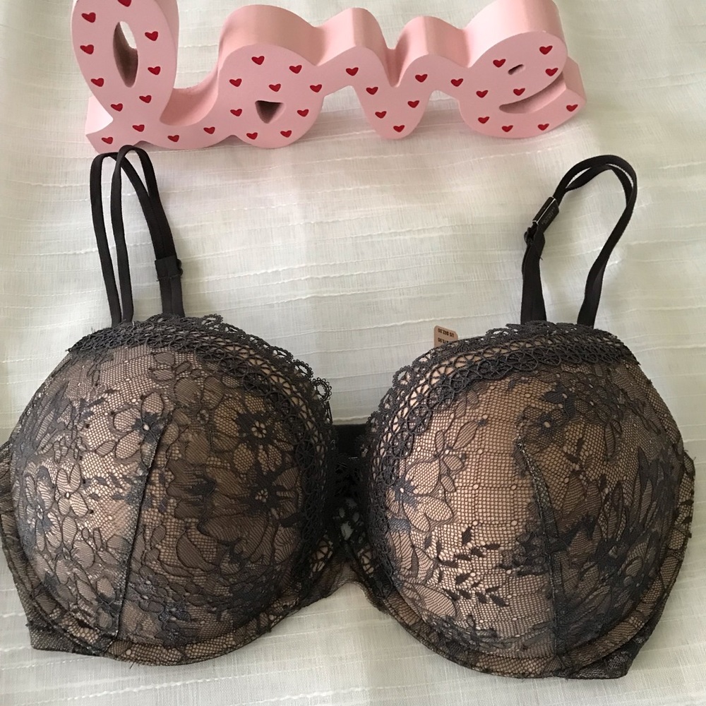 Victorias Secret Very Sexy Push Up bra 34DD